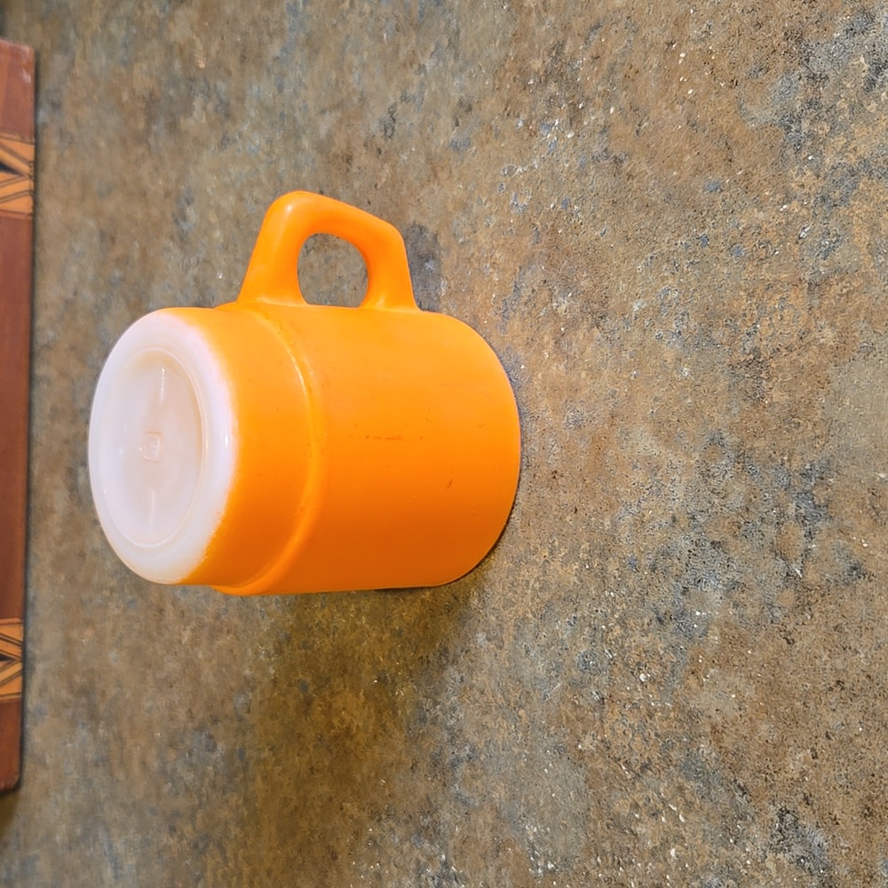 Vintage Anchor Hocking Orange Mug - Picture 5 of 9